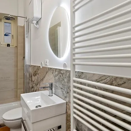 Apartamento New! Da Tiffany 115Mq Apt Con Garage Box - 8Pp Trieste